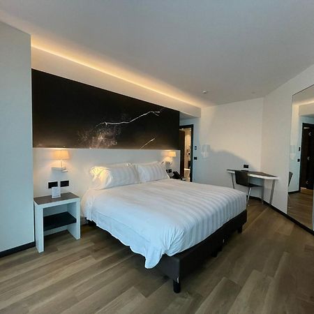 Life Hotel Bergamo Exterior photo